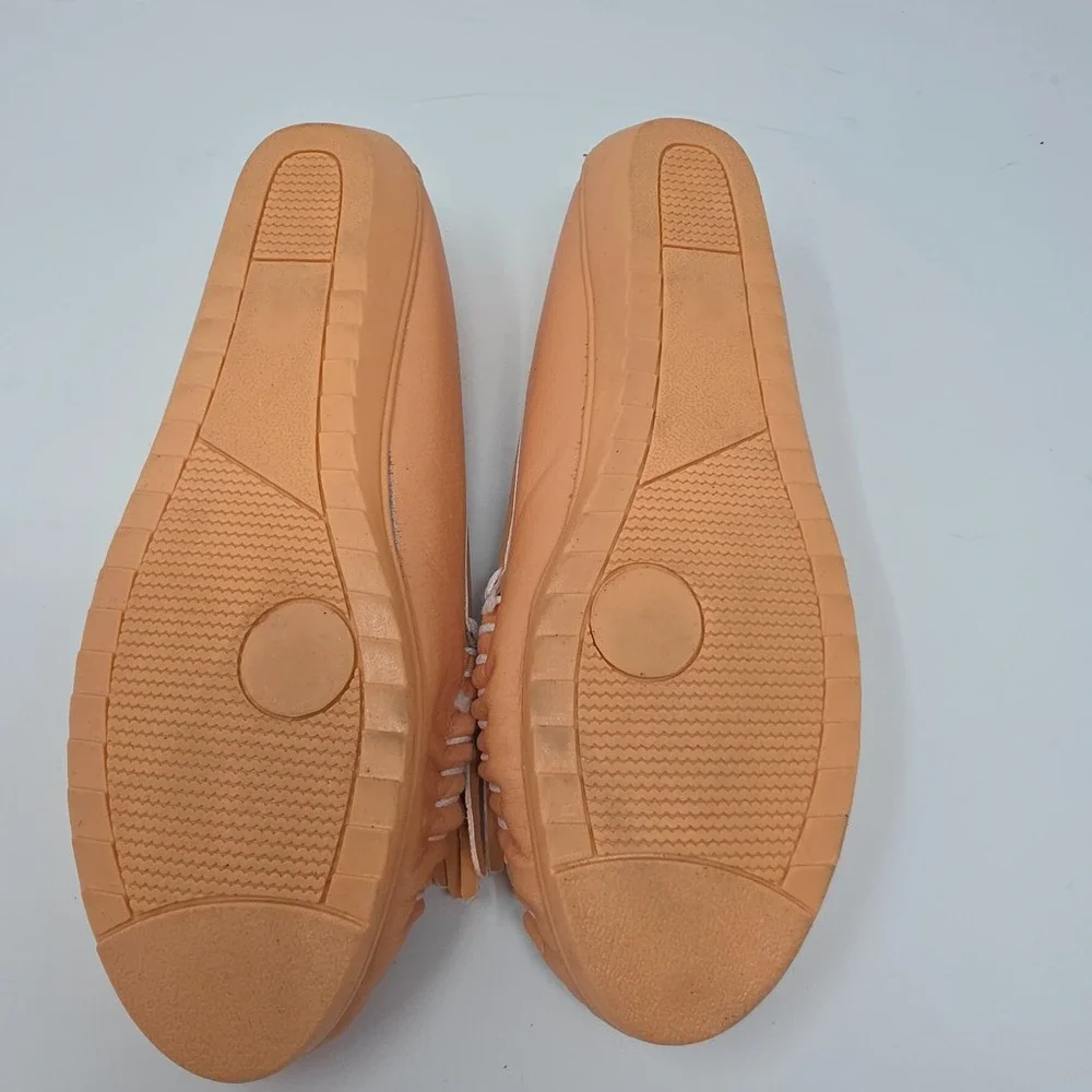 Designer Moccasin Loafer Shoes Womens 9M Apricot Leather Beaded Low Top Slip On - Picture 8 of 8